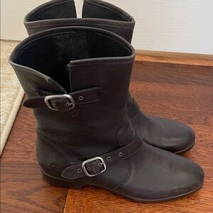 UGG Black Leather Mid-Calf Buckle Ankle Boots